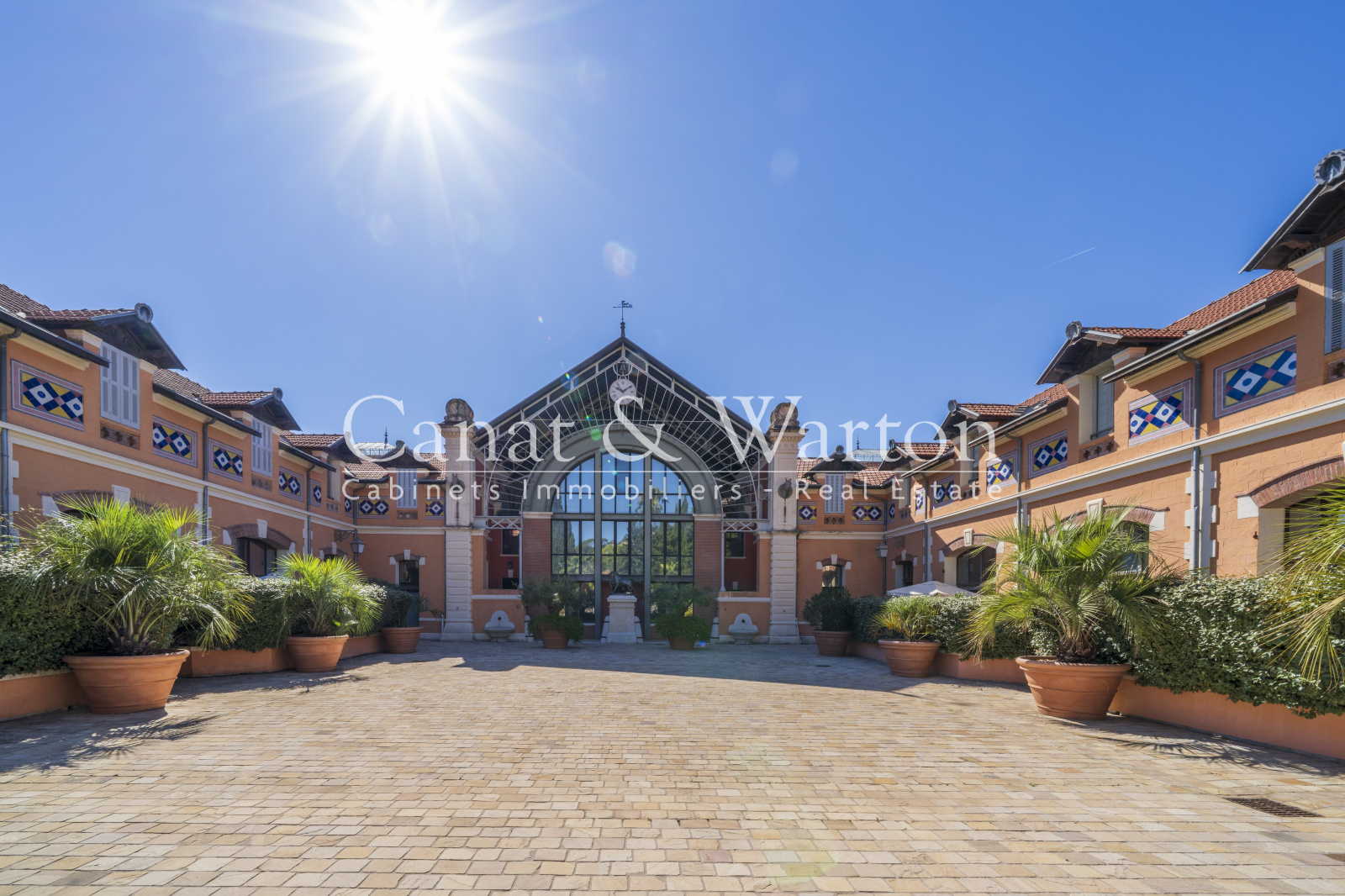 Appartement 4 pièces 119 m² · à Hyeres · 119 m² · 869 000 €