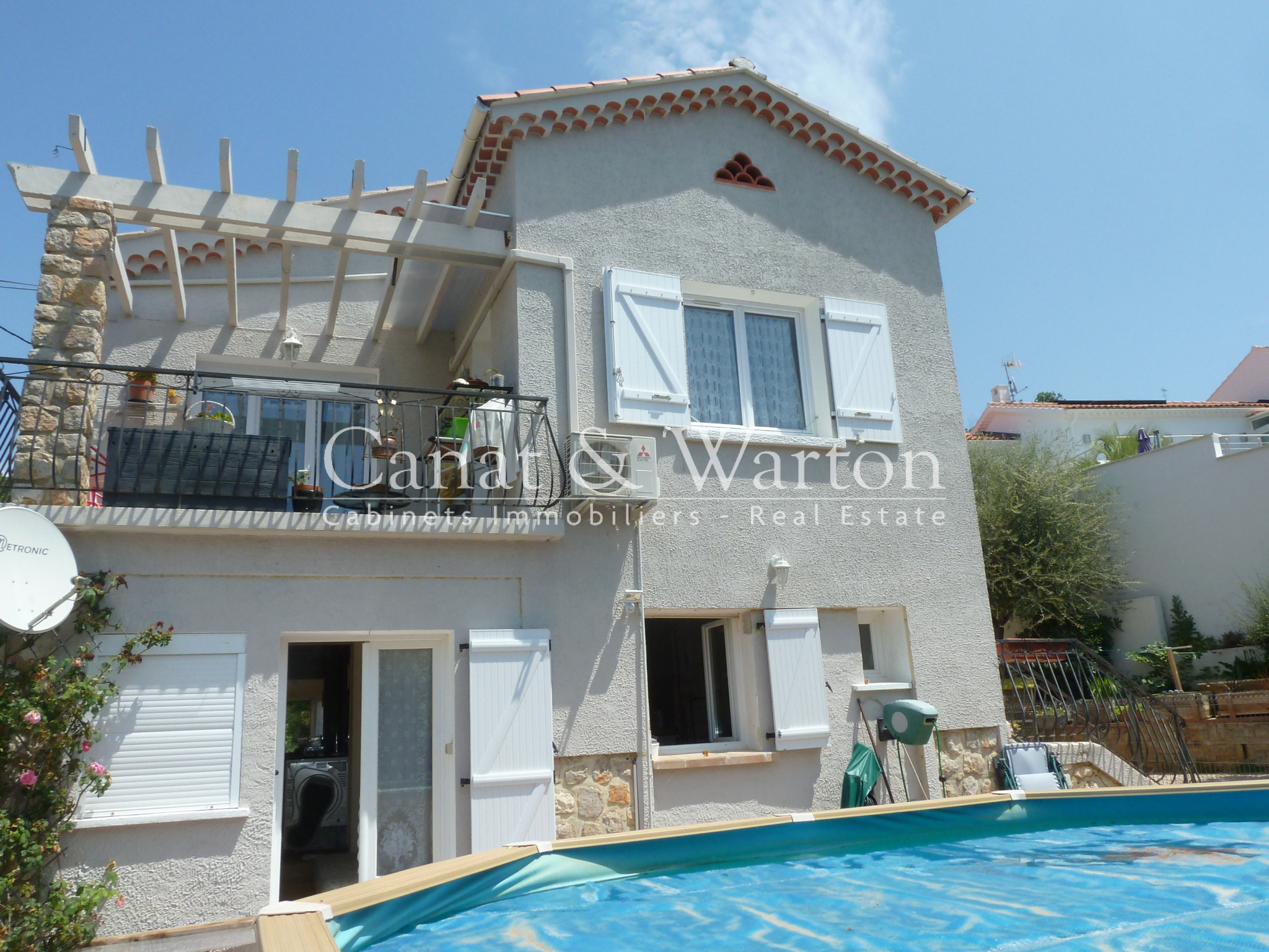 Vente VILLA SECTEUR RESIDENTIEL A HYERES Hyères maison / villa à