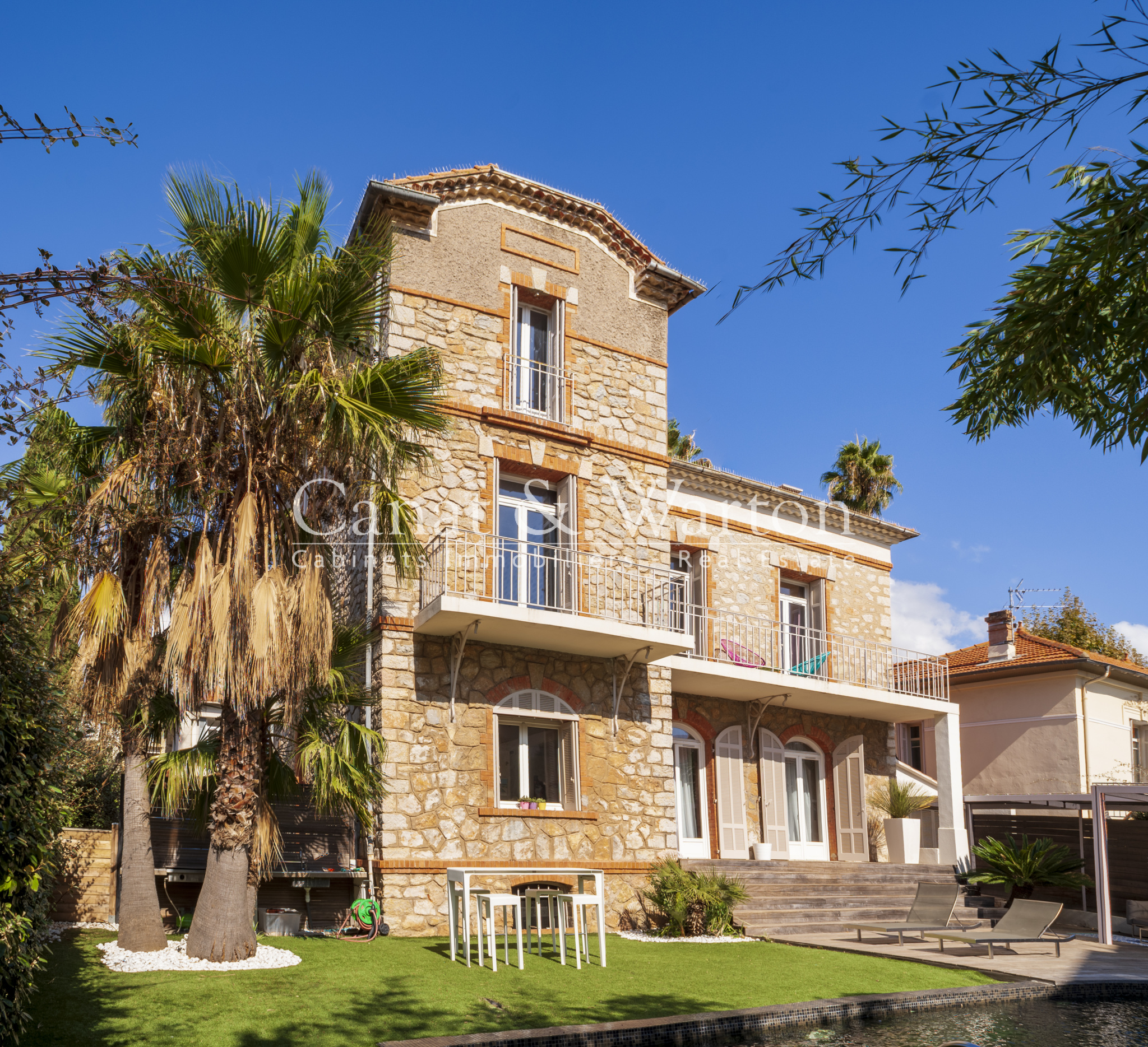 Vente Maison de Maître plein Centre Ville Hyères maison / villa à