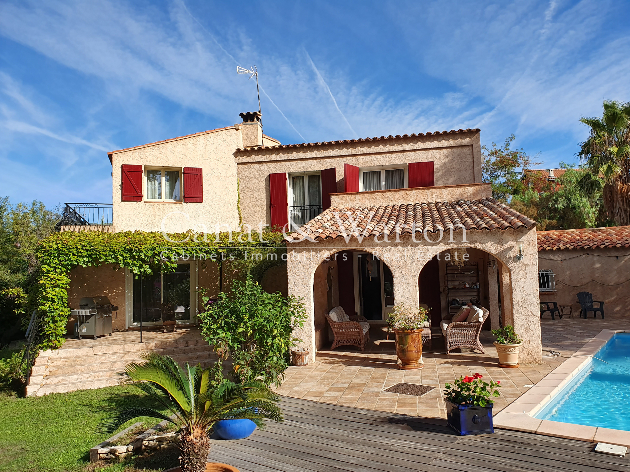 Vente VILLA FAMILIALE AVEC PISCINE PETIT BOIS TOULON Toulon maison