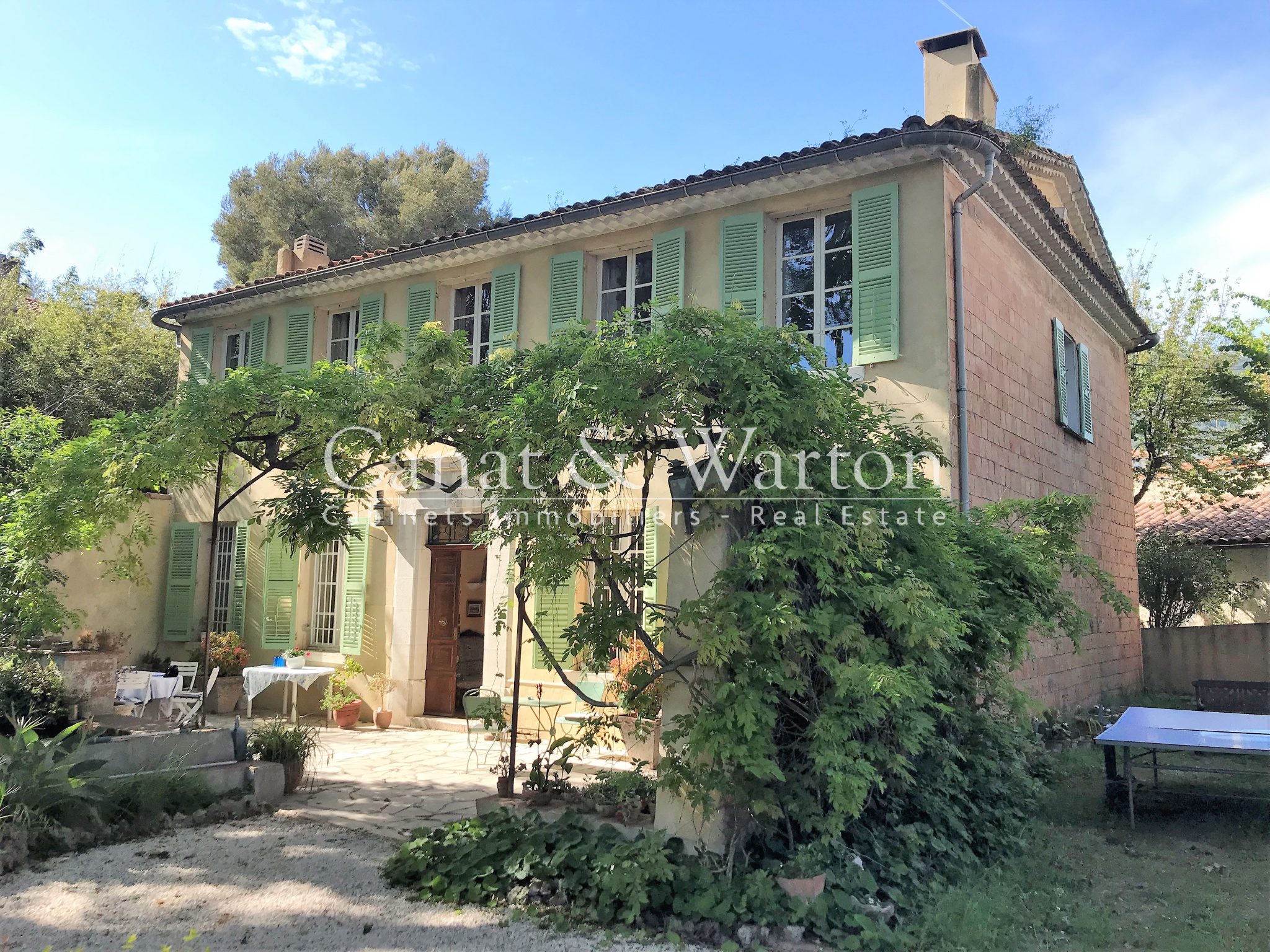 Biens Immobiliers A Vendre En Centre Ville A Toulon Dans Le Var