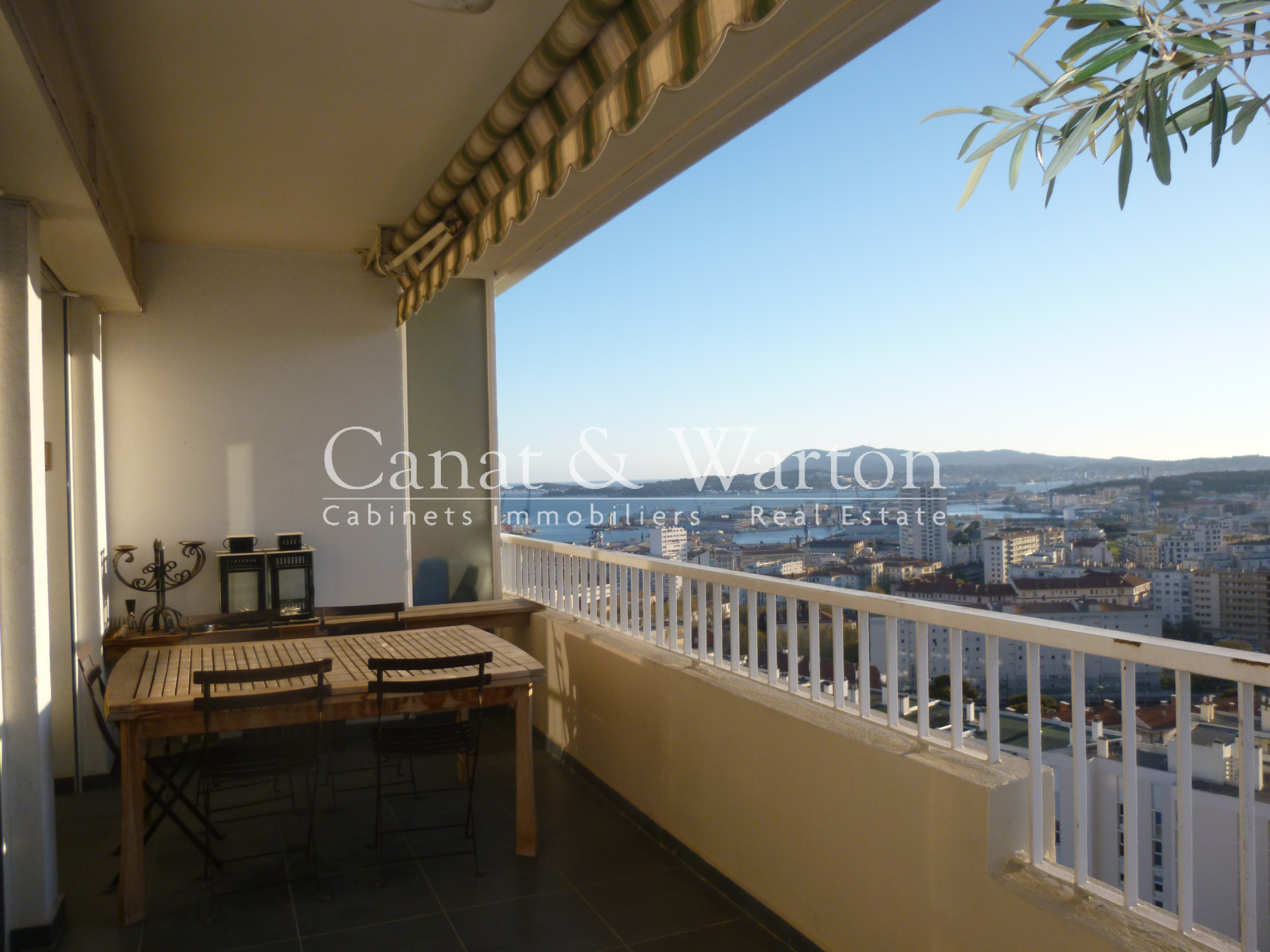 Vente TOULON PROCHE GARE APPARTEMENT Toulon appartement à vendre Toulon
